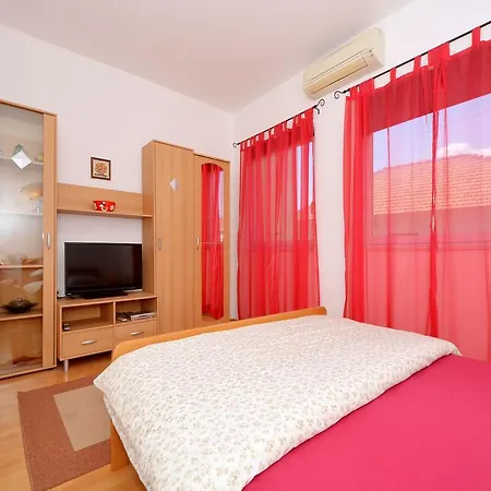 Milan Trogir